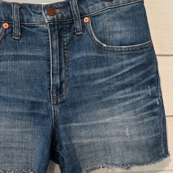 Madewell Medium-Blue Jean Shorts with Raw Hem - Picture 6 of 8